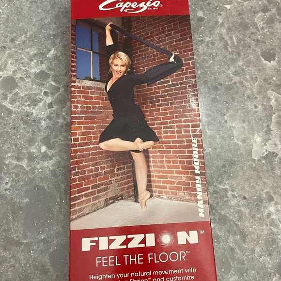 Capezio Jazz Shoes Adult 4/5 or 6/7 - Picture 2 of 4